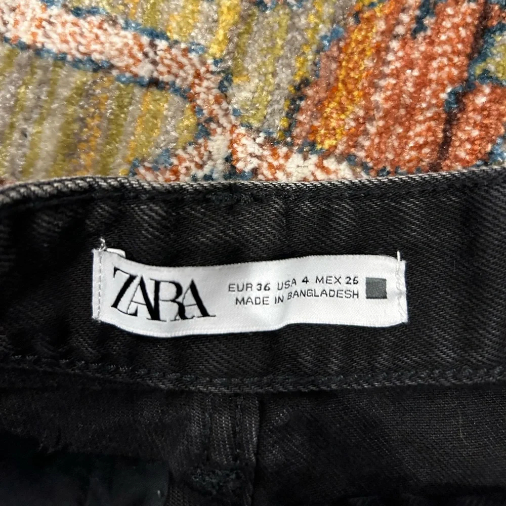 Zara black jean high waisted shorts - Picture 4 of 5